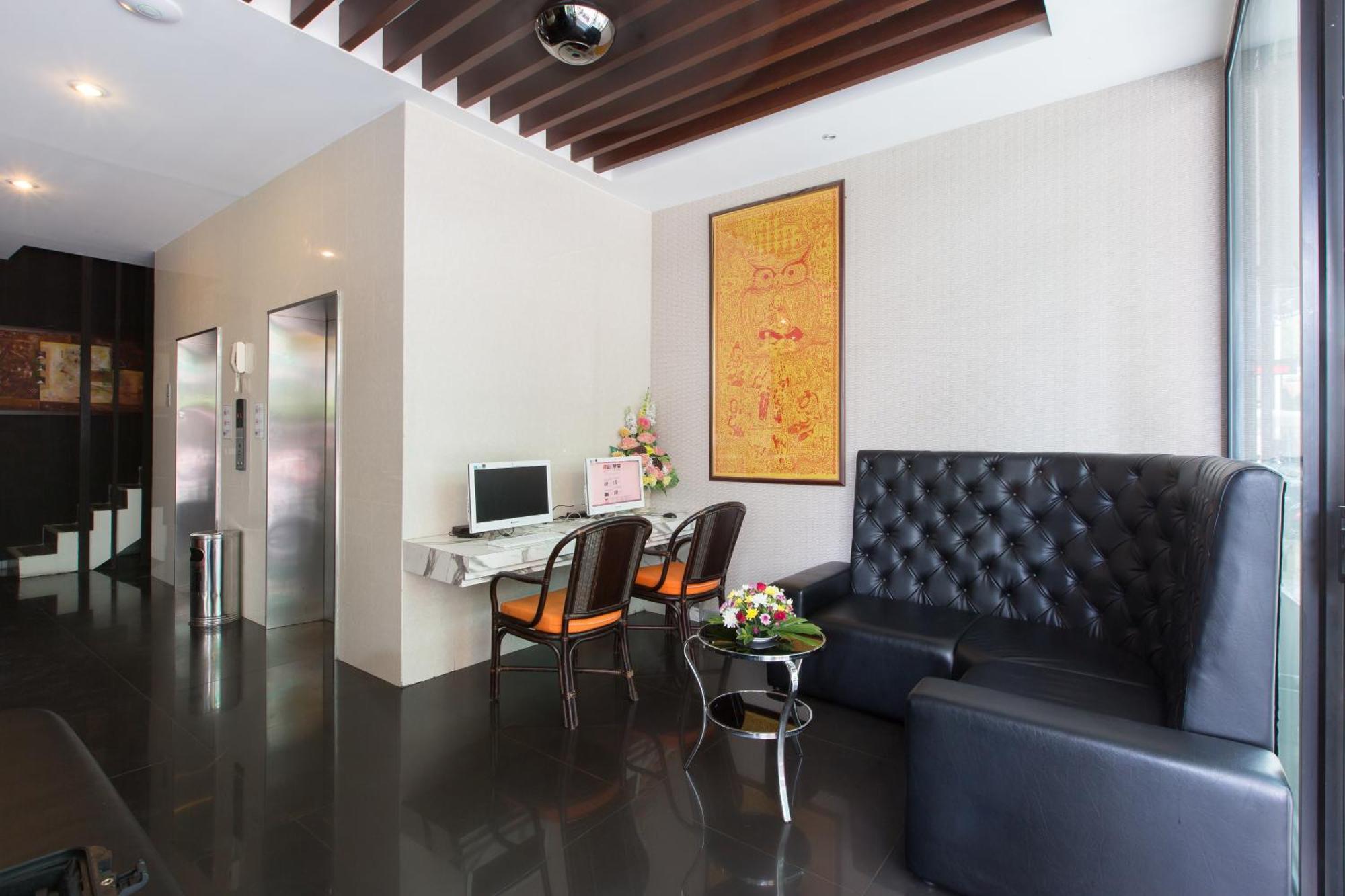 Hemingways Silk Hotel Patong 外观 照片