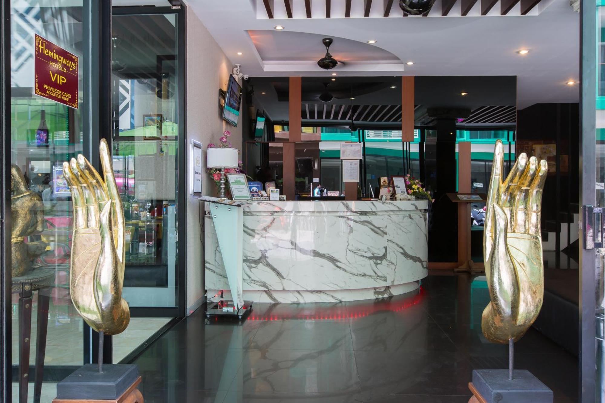 Hemingways Silk Hotel Patong 外观 照片